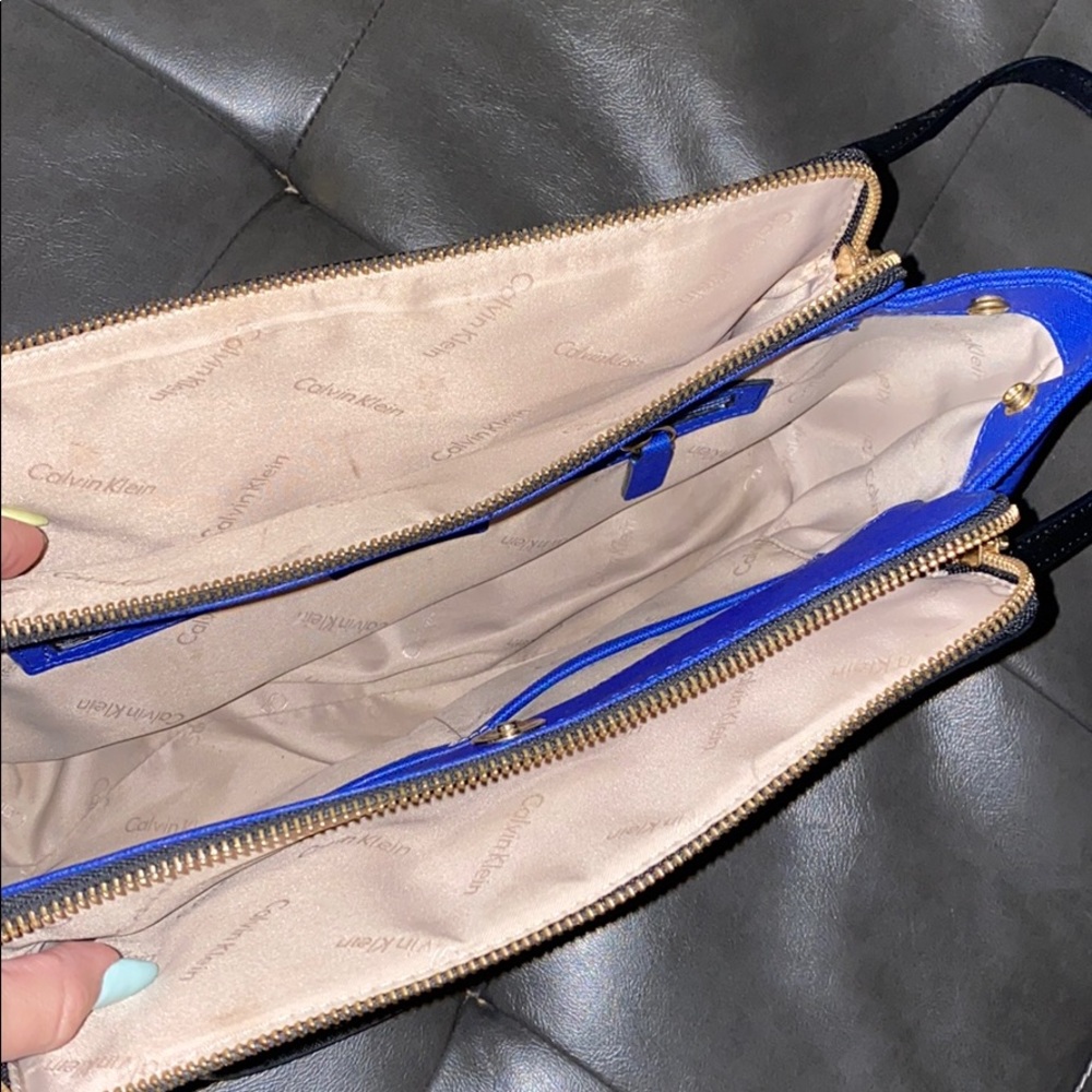 Blue Calvin Klein handbag - Picture 5 of 5